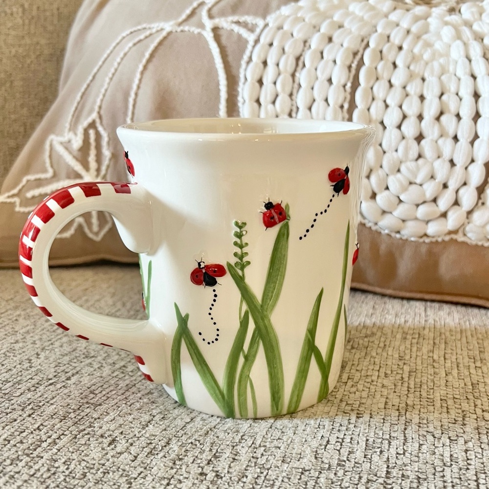 Hausenware - Ladybug Mug - Oversized Mug